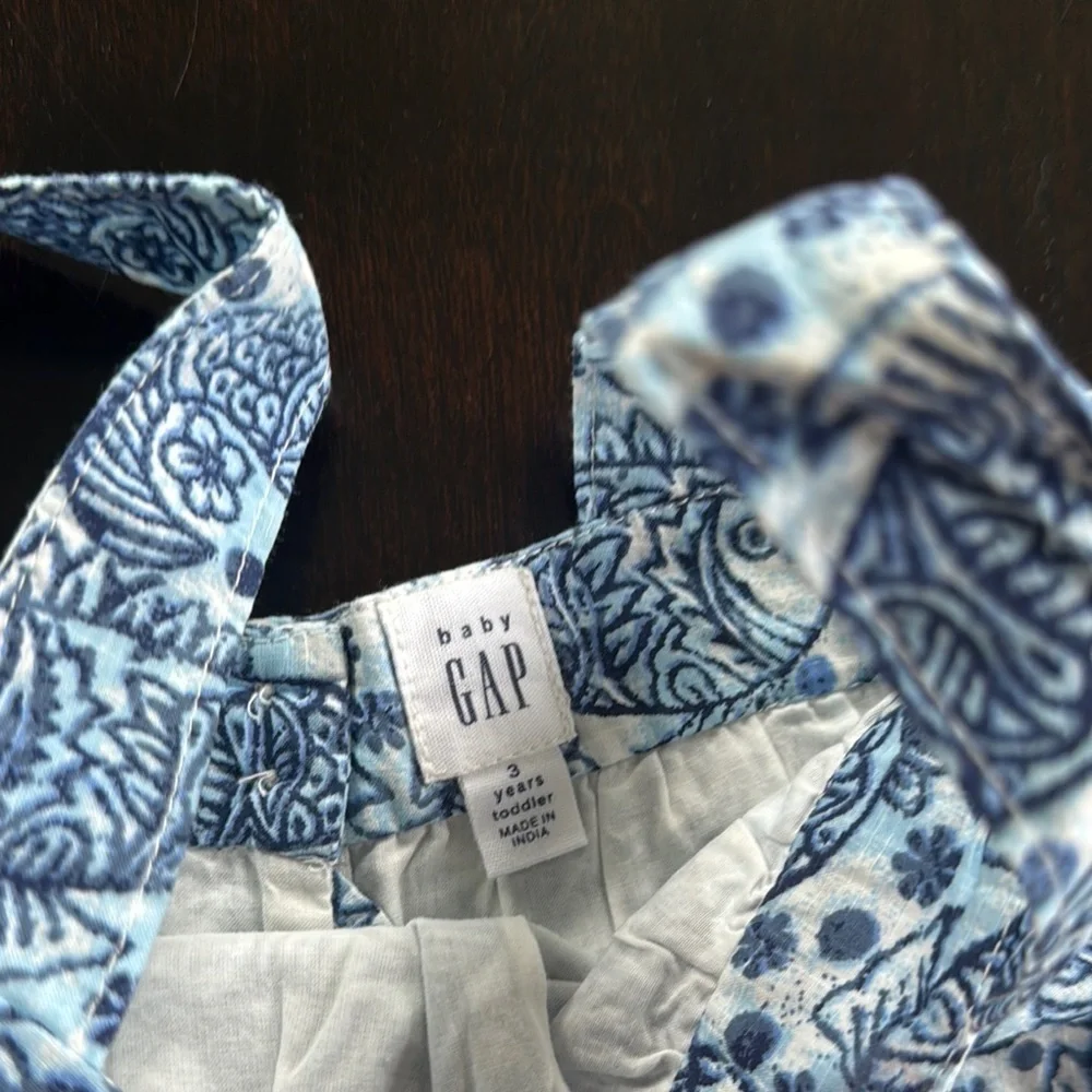 GAP Blue Fish Print Kids Top